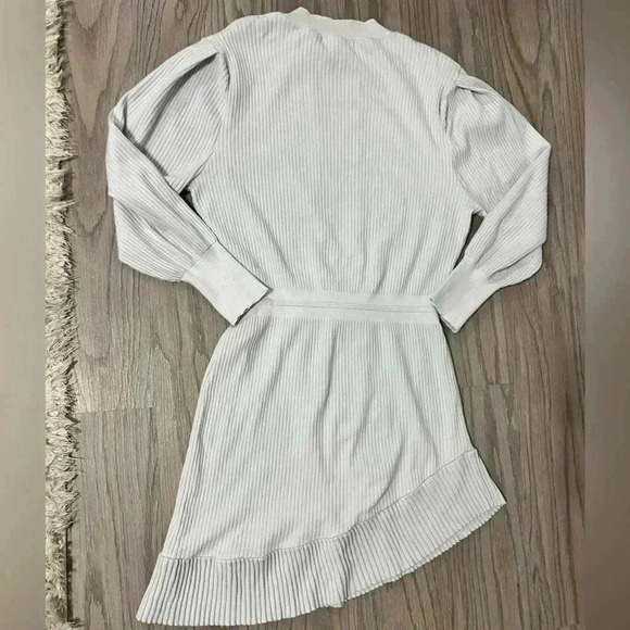 By Egreis Grey Sweater Dress Size Medium - Picture 3 of 10